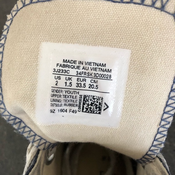 Girls Blue Converse Chuck Taylor All Star High Top - Picture 8 of 11